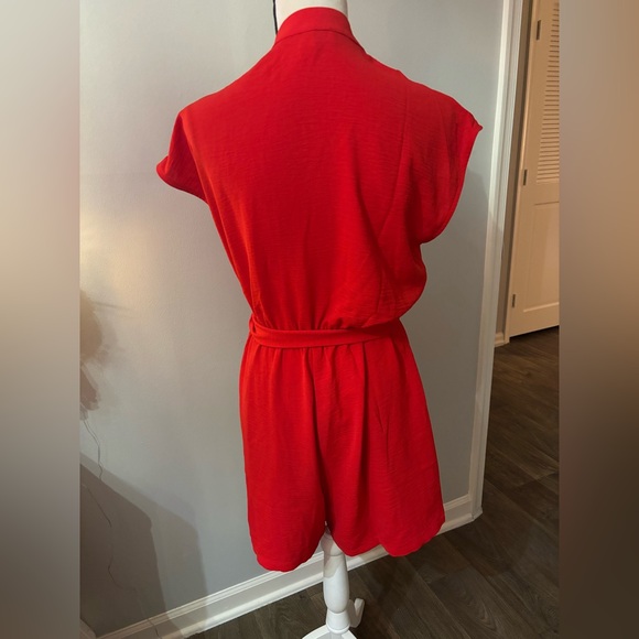 Red Romper worn one time June 2024 - Picture 2 of 3